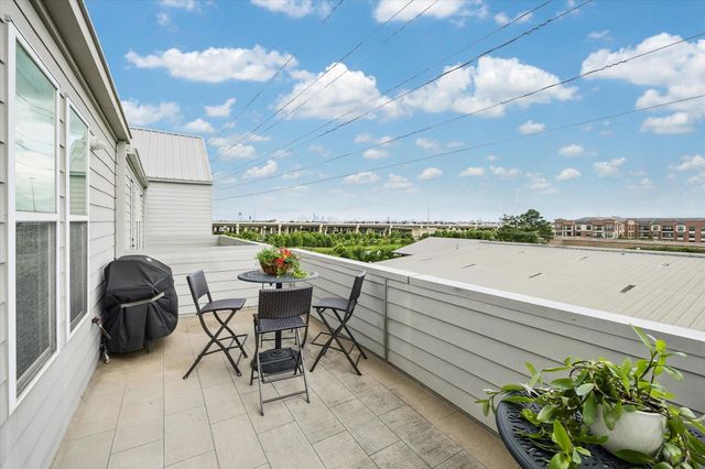 5921 E Post Oak Lane, Houston, TX 77055