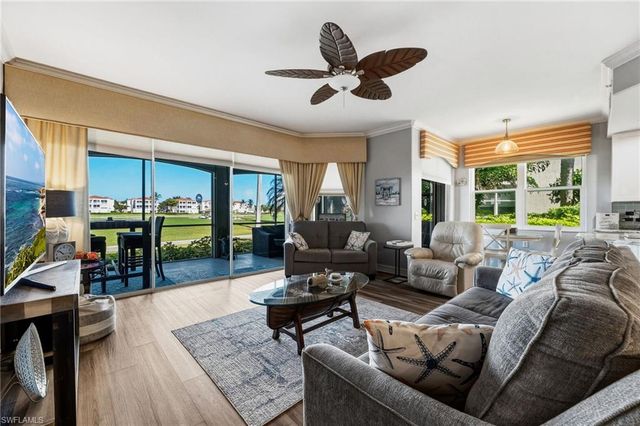 11040 Harbour Yacht CT 102, Fort Myers, FL 33908