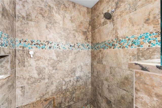 11040 Harbour Yacht CT 102, Fort Myers, FL 33908