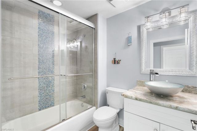 11040 Harbour Yacht CT 102, Fort Myers, FL 33908