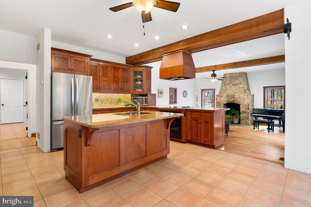 12834 JESSE SMITH RD, Mount Airy, MD 21771