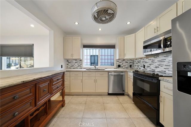 21 Alamitos Avenue 1, Long Beach, CA 90802