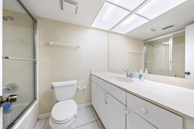 1271 SE Parkview Place H11, Stuart, FL 34994