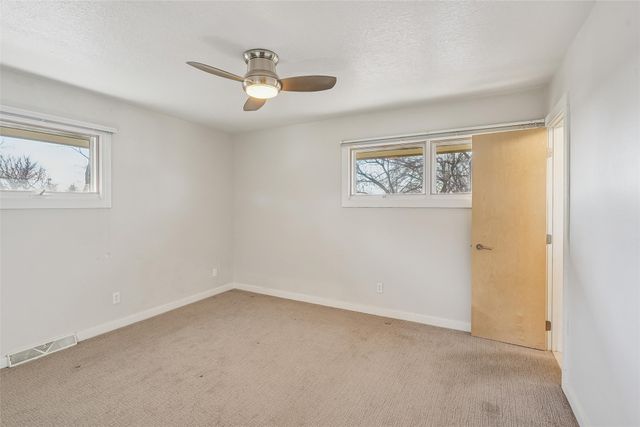 328 58th Place, Des Moines, IA 50312