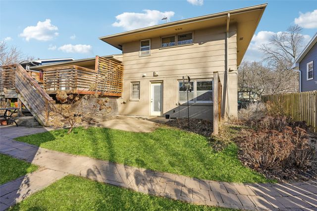 328 58th Place, Des Moines, IA 50312