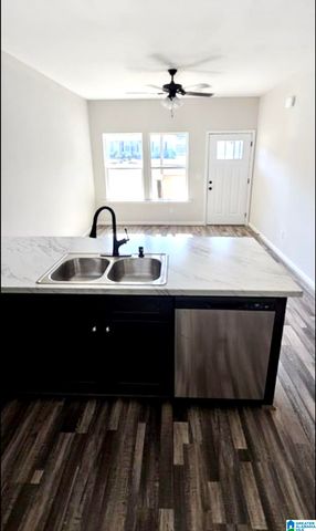 206 WASHINGTON AVENUE W, Oneonta, AL 35121