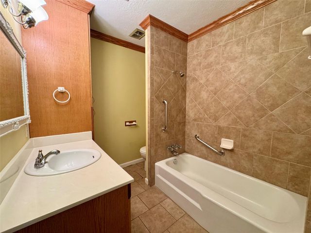 11847 Monticeto Lane, Meadows Place, TX 77477