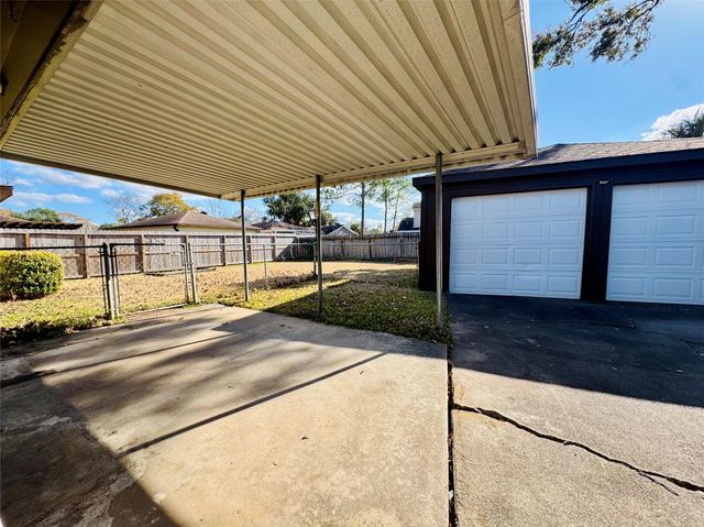 11847 Monticeto Lane, Meadows Place, TX 77477