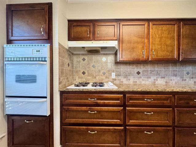 11847 Monticeto Lane, Meadows Place, TX 77477