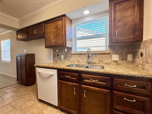 11847 Monticeto Lane, Meadows Place, TX 77477