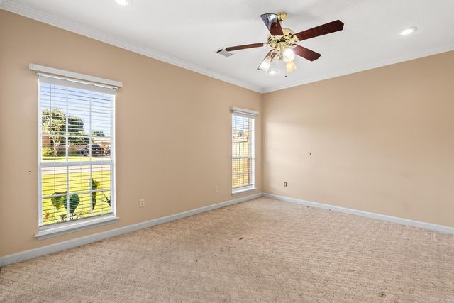 1325 Clarence Drive, Conway, AR 72034