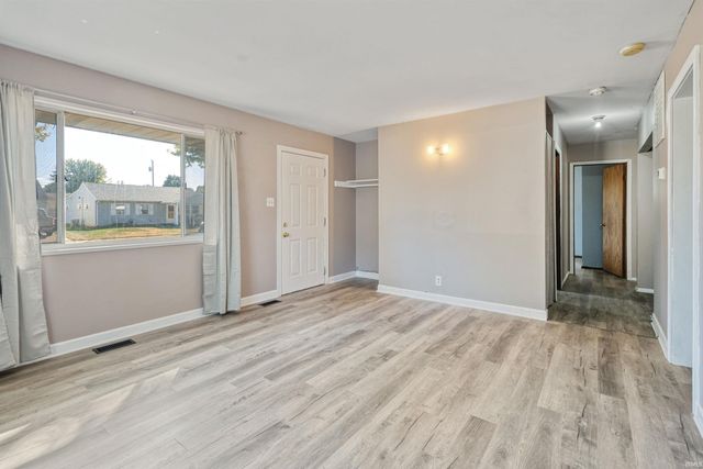 1944 W Havens Street, Kokomo, IN 46901