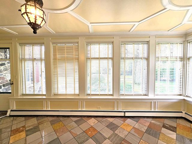 19605 Davidson ROAD, Brookfield, WI 53045