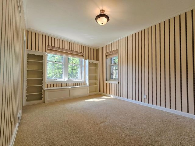 19605 Davidson ROAD, Brookfield, WI 53045