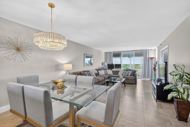 3499 Oaks Way 703, Pompano Beach, FL 33069