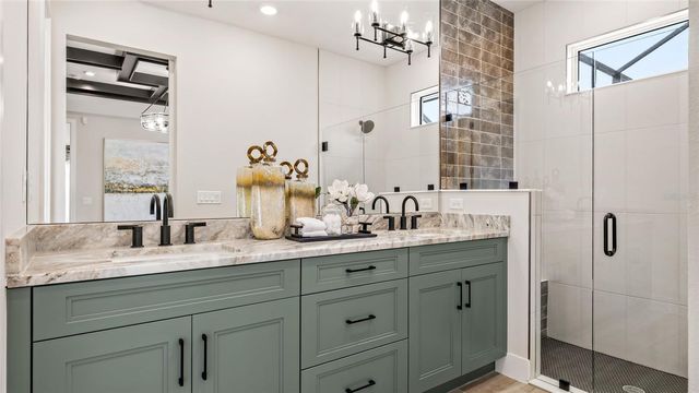 426 TURIN WAY, Lady Lake, FL 32159