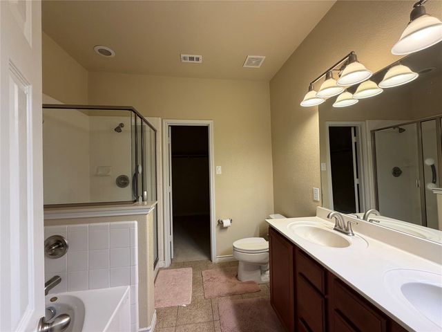 304 Serenade Lane, Euless, TX 76039