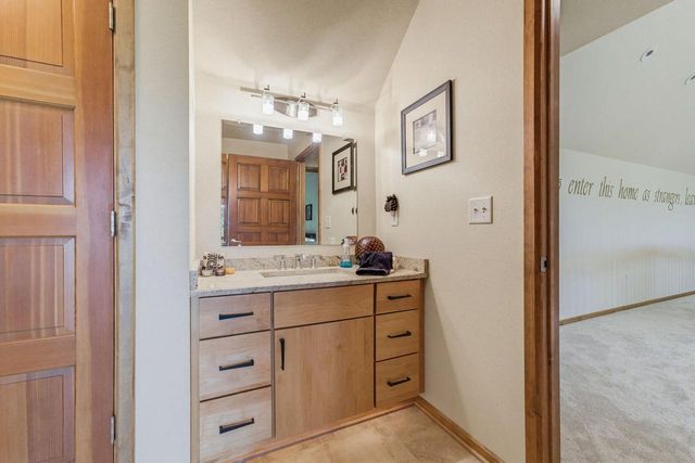 5876 N County Road C, Nashotah, WI 53058