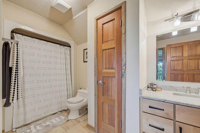 5876 N County Road C, Nashotah, WI 53058