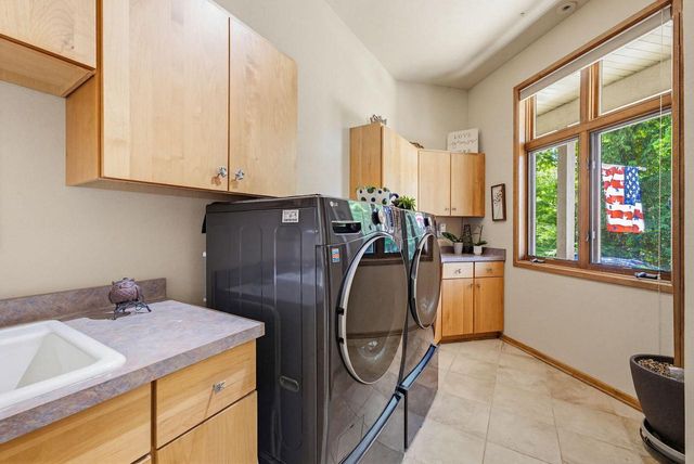 5876 N County Road C, Nashotah, WI 53058