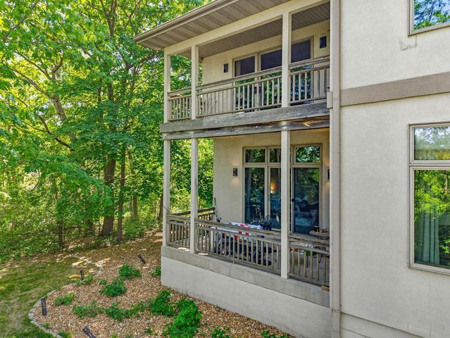 5876 N County Road C, Nashotah, WI 53058