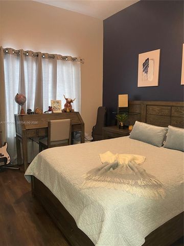 14200 SW 160th Ct, Miami, FL 33196