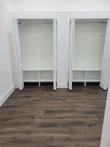 14200 SW 160th Ct, Miami, FL 33196