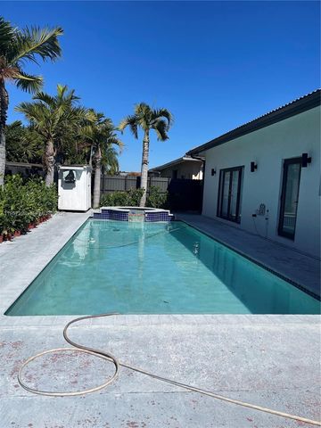 14200 SW 160th Ct, Miami, FL 33196