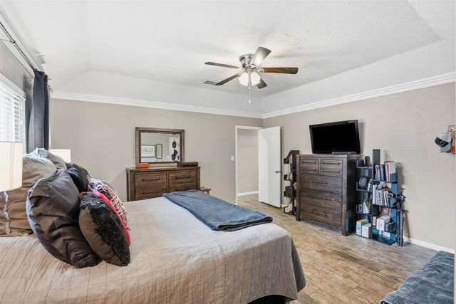 6514 Circo Drive, De Cordova, TX 76049