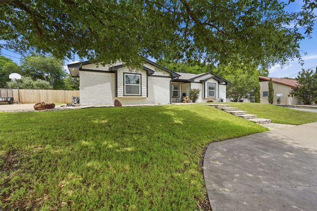 6514 Circo Drive, De Cordova, TX 76049