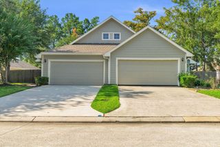 34 Greenwich Place, Conroe, TX 77384