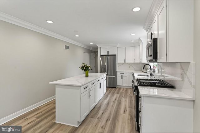 3312 ENGLEWOOD RD, Wilmington, DE 19810