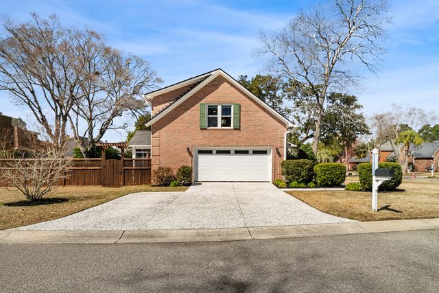 1418 Waterlily Drive, Mount Pleasant, SC 29464