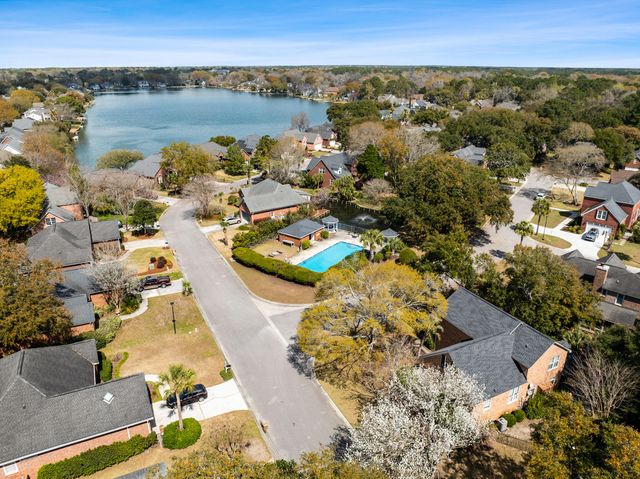 1418 Waterlily Drive, Mount Pleasant, SC 29464