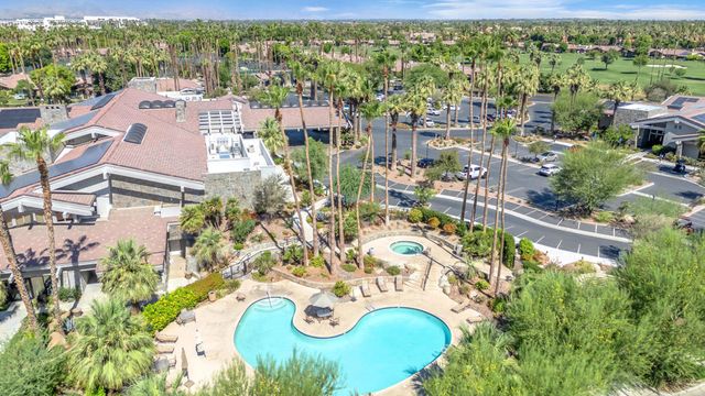 207 Bouquet Canyon Drive, Palm Desert, CA 92211