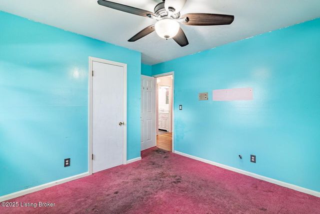 8203 Siesta Way, Louisville, KY 40219