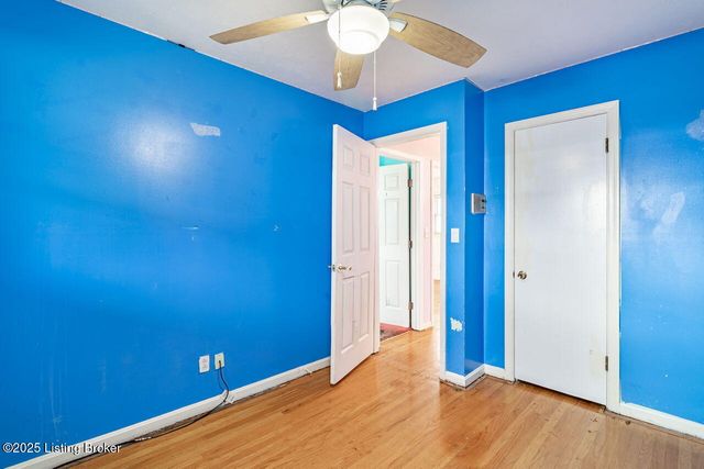 8203 Siesta Way, Louisville, KY 40219