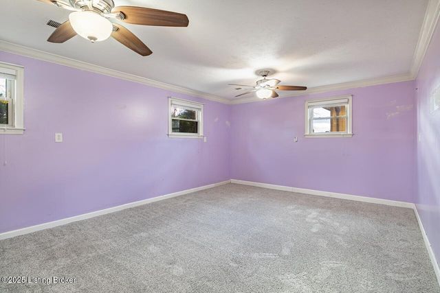 8203 Siesta Way, Louisville, KY 40219