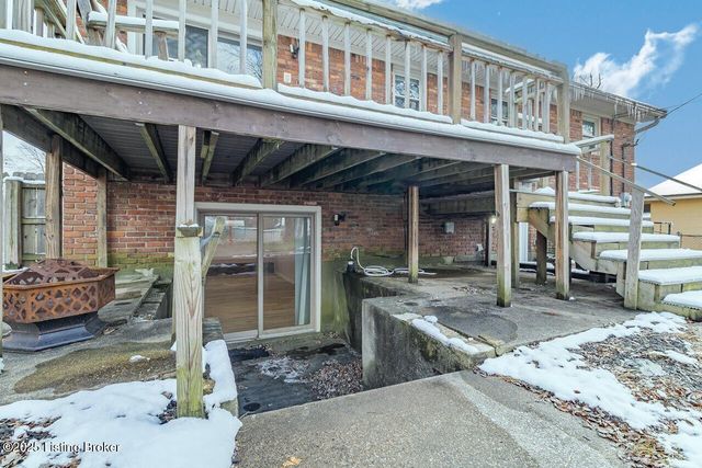 8203 Siesta Way, Louisville, KY 40219