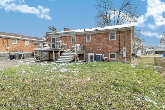 8203 Siesta Way, Louisville, KY 40219