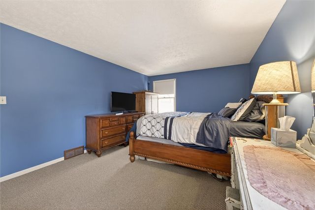 52 Chestnut Ridge Road, Chili, NY 14624