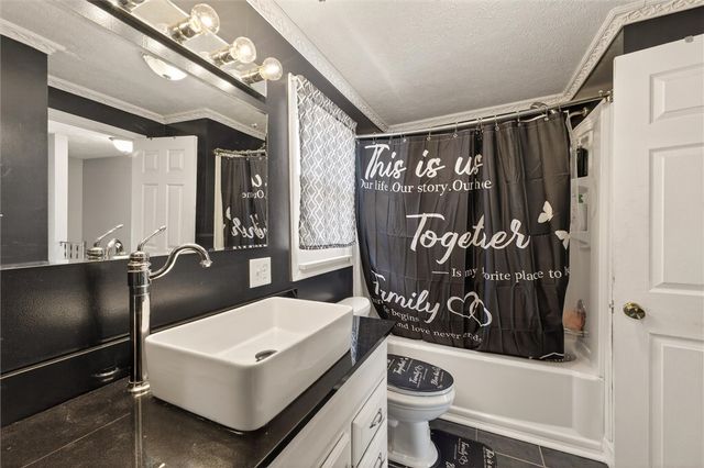 52 Chestnut Ridge Road, Chili, NY 14624