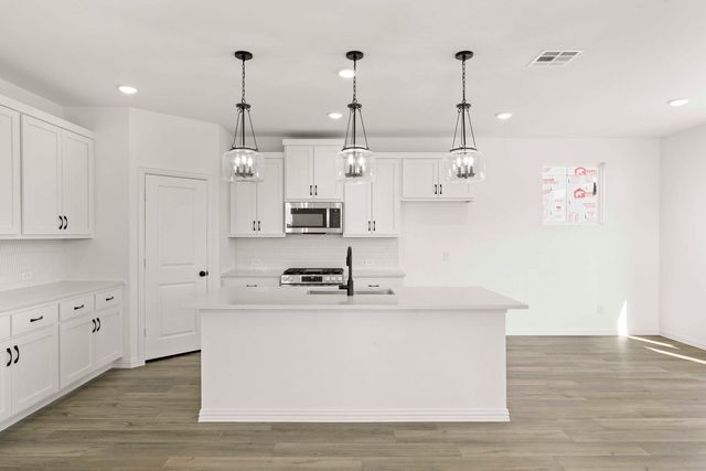 14167 Harden Street, Pilot Point, TX 76258