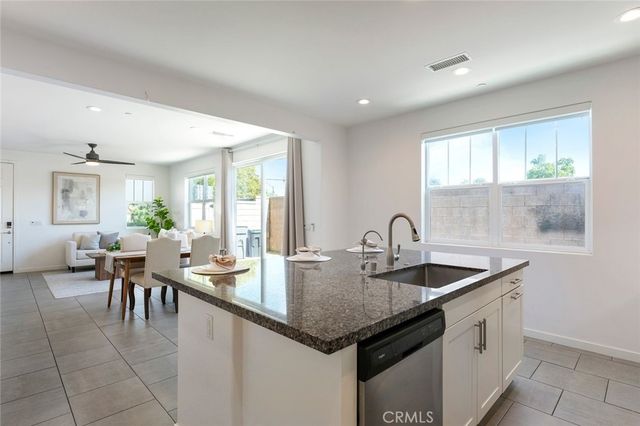 13803 La Pradera, Eastvale, CA 92880