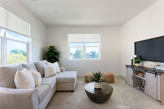 13803 La Pradera, Eastvale, CA 92880