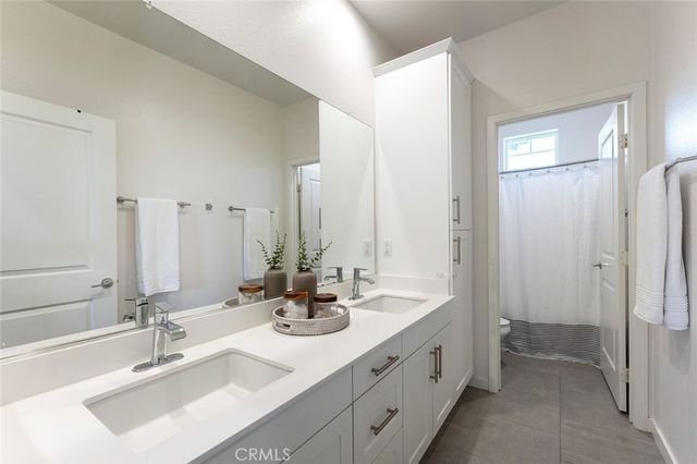 13803 La Pradera, Eastvale, CA 92880