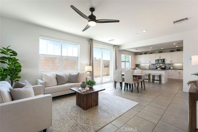 13803 La Pradera, Eastvale, CA 92880