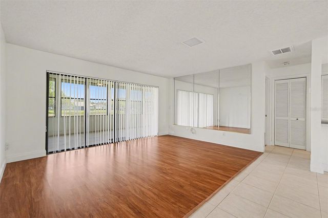 10 LESLEY LANE, Oldsmar, FL 34677