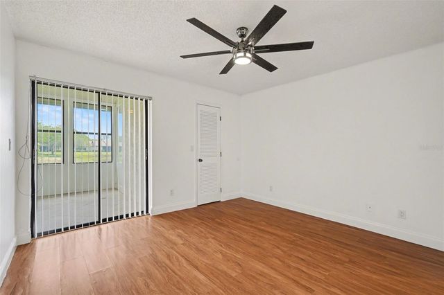 10 LESLEY LANE, Oldsmar, FL 34677