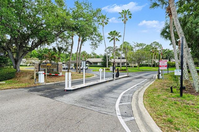 10 LESLEY LANE, Oldsmar, FL 34677